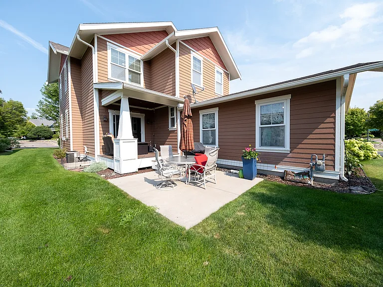15615 Dunberry Way — Photo 1