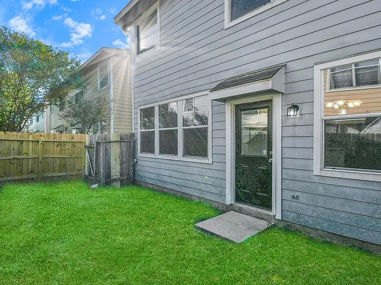 16850 Brooktondale Ct — Photo 9