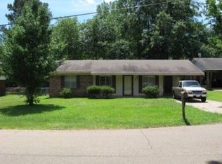 11 Lance Dr, Brandon, MS 39042