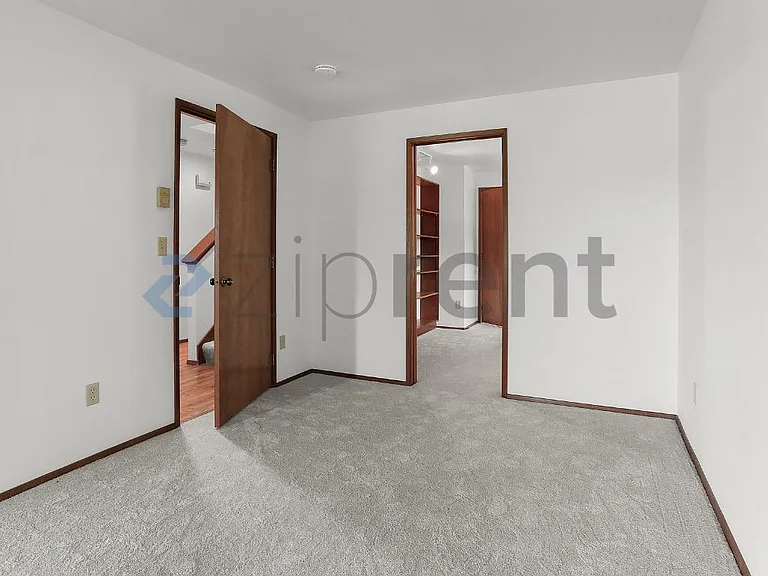 10655 Woodinville Redmond Rd NE — Photo 17