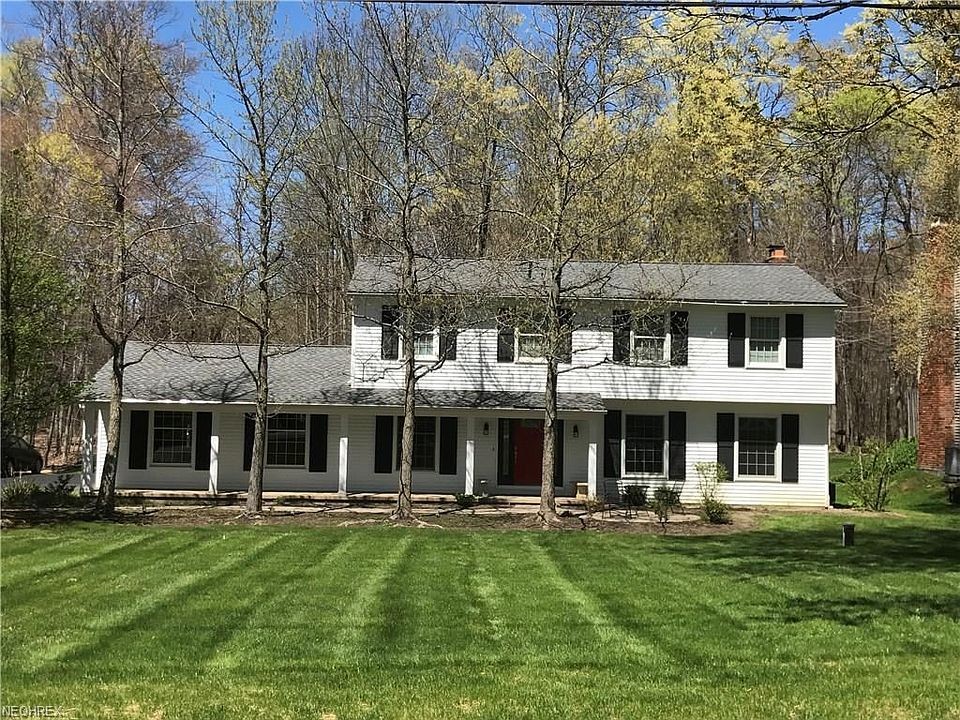 2nd image of 1097 Sheerbrook Dr