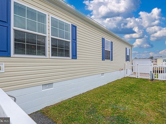 2nd image of 36969 Blue Bill Dr