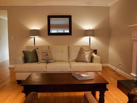 3rd image of 1619 Glenfield Dr