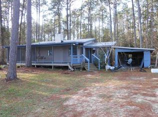 3025 Highway 98 E, Lanark Village, FL 32323