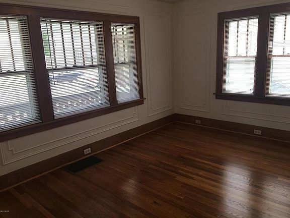 4th image of 1631 Horton Ave SE