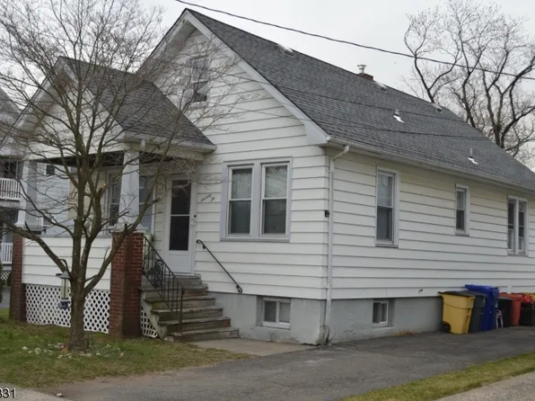 76 Lewis Pl, Totowa Boro, NJ 07512