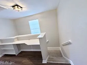 2049 Stonehurst St — Photo 18