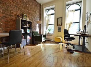49 W 74th St #2, New York, NY 10023