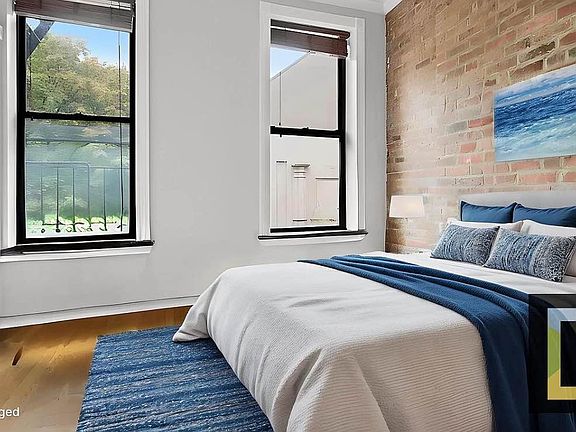 3rd image of 422 W 51st St #18