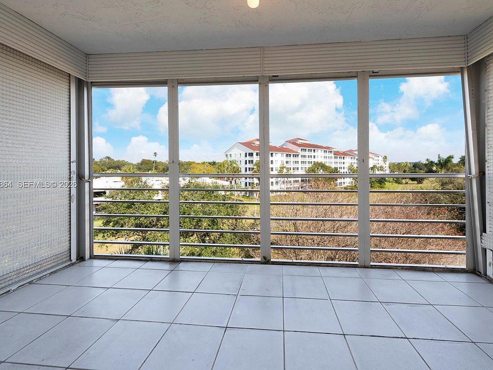 1st image of 800 Cypress Grove Dr APT 509