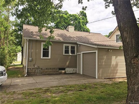 4th image of 4489 Louella Ave