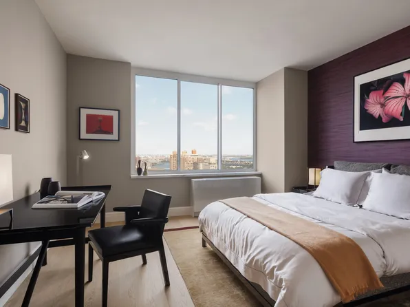 400 East 84th Street image 10 of 25