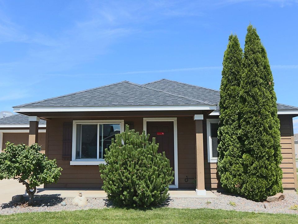1st image of 19421 E Cecilia Ave