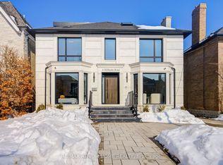 6 Hillholm Rd, Toronto, ON M5P1M2