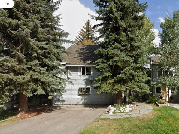 595 Stone Creek Dr #A