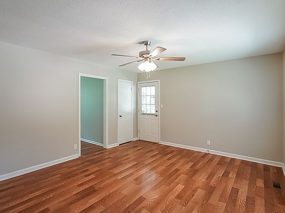 3rd image of 540 Margrave Dr