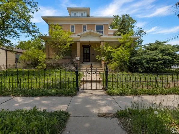 107 S 4th Avenue, Brighton, CO 80601