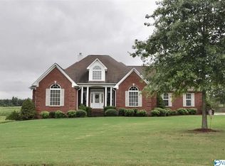 150 Briar Ln, Arab, AL 35016