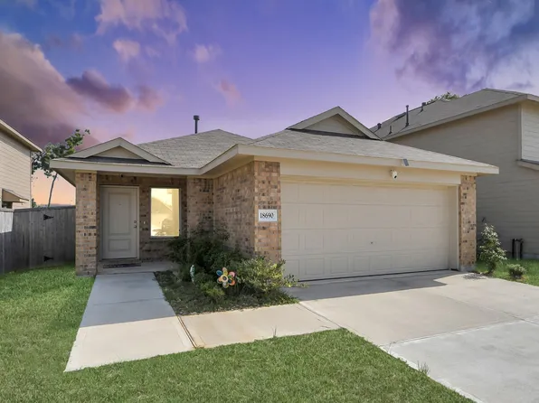 18690 Cepagatti Dr, New Caney, TX 77357
