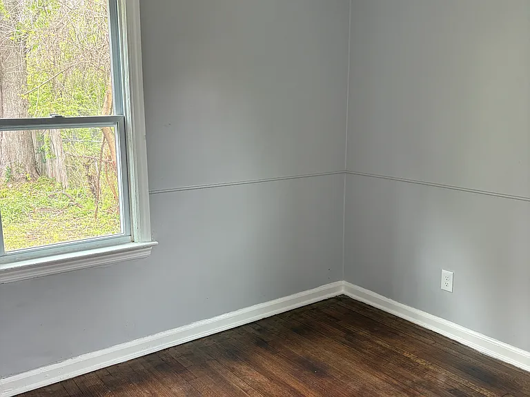 14347 Westwood St — Photo 12