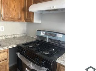 38434 10th St E, Palmdale, CA 93550