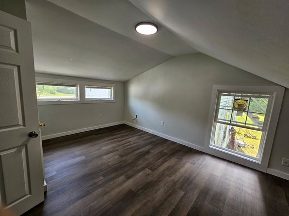 8 Meadow Lark Ln #4