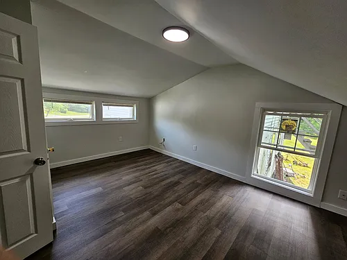 8 Meadow Lark Ln #4 Photo 1