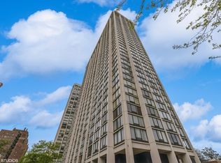 5445 N Sheridan Rd APT 306, Chicago, IL 60640