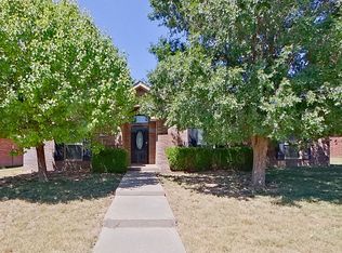 8402 Taos Dr, Amarillo, TX 79118