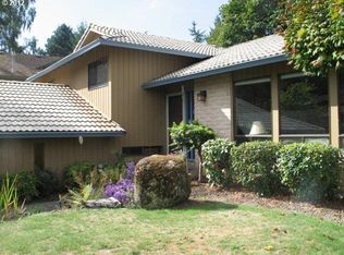 17117 Stanhelma Dr, Gladstone, OR