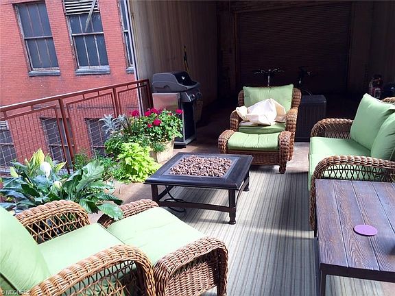 3rd image of 635 W Lakeside Ave APT 504