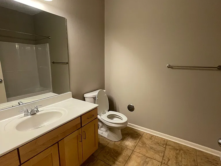2120 Cherry Hill Dr #104 — Photo 11