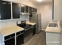 Allendale 4 bedroom duplex at 5267 Rich — Photo 2