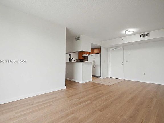 2nd image of 816 NW 11th St APT 402