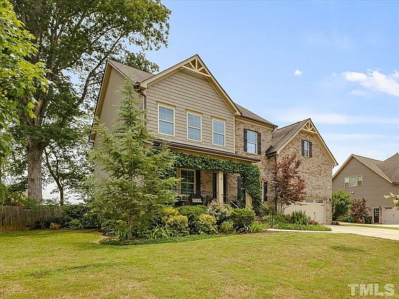 2nd image of 132 Sutton Springs Dr