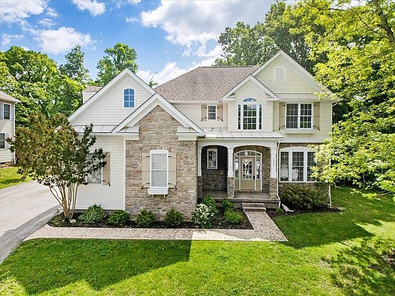 5th image of 1044 Green Ridge Rd