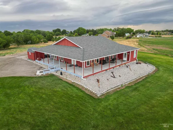 7360 Sagebrush Ln, Caldwell, ID 83607