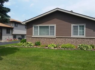 523 Marshall Rd, Bensenville, IL 60106