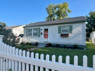1951 Powell St, Henderson, KY 42420