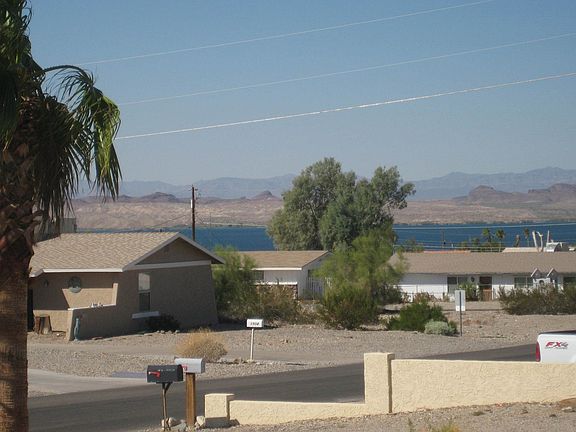 3rd image of 1925 Mimosa Dr