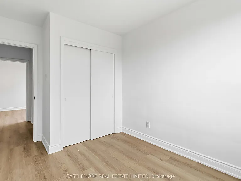 9 Allenby Ave #3 — Photo 9
