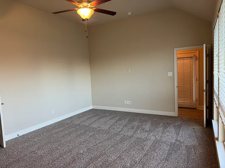 1824 Balboa Park Dr — Photo 46