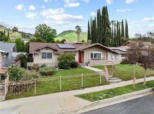 10341 Arnwood Rd, Sylmar, CA 91342