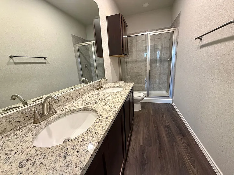 Come live in Knox Ridge! — Photo 36