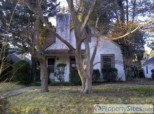 1447 Manoa Rd, Wynnewood, PA 19096