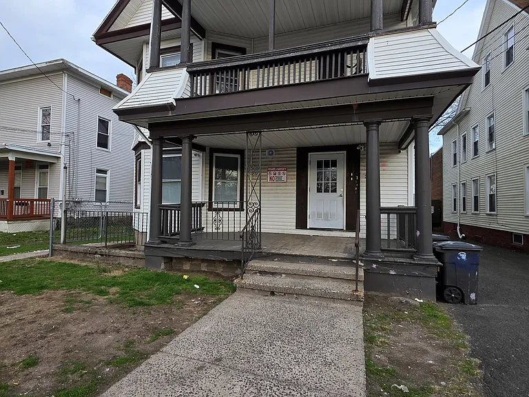 269 Norton St #3A — Photo 1
