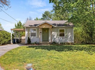 804 NW B St, Bentonville, AR 72712