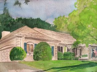 6520 Gleason Rd, Edina, MN 55439