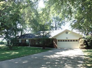 1496 S Highland Dr, Franklin, IN 46131