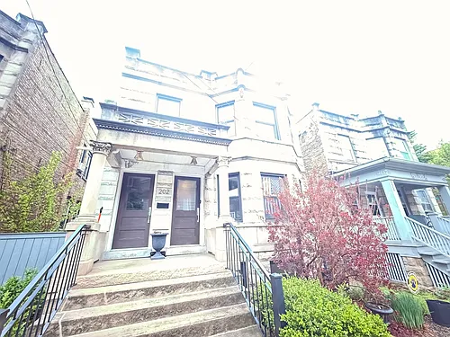 202 N Marion St #2 Photo 1